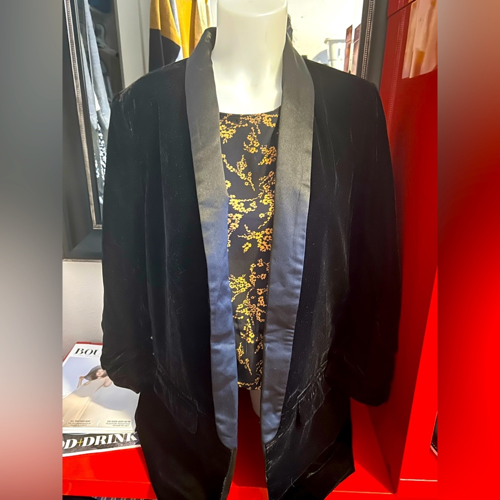 amanda green, velvet and satin blazer in black